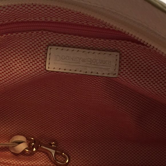 DOONEY AND BOURKE SIGNATURE PINK & LEATHER PURSE - Picture 7 of 9